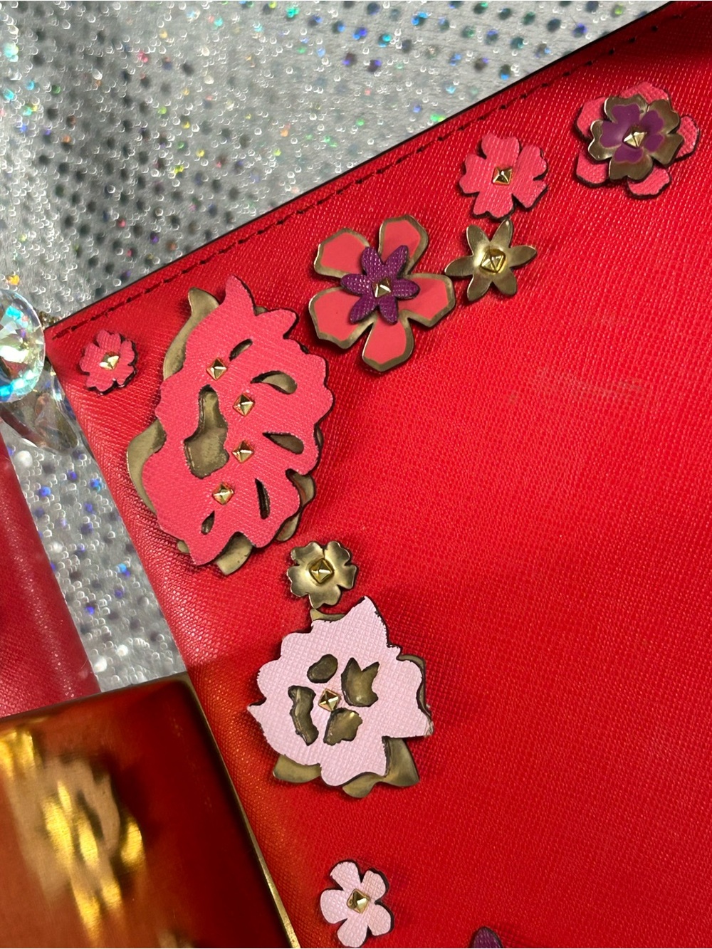 Michael Kors Reddish Orange Floral Appliqué Saffiano Wristlet Approx. 10 x 6 - Picture 15 of 16